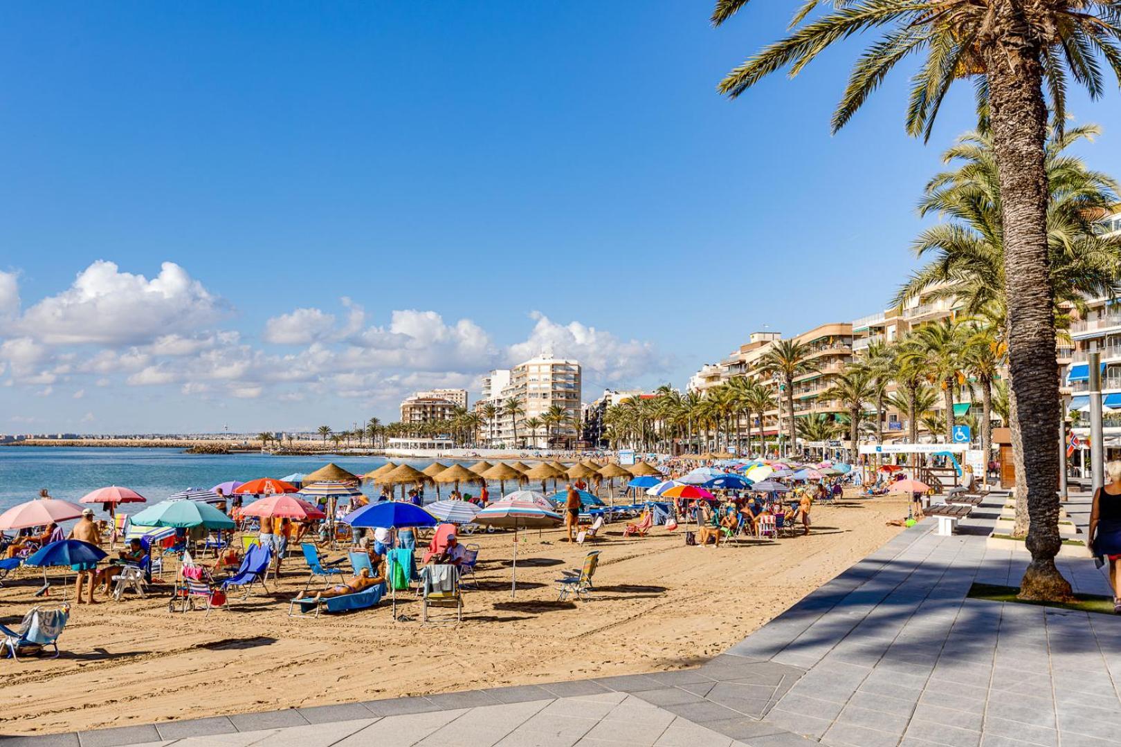 Apartment Near Beach, Playa Del Cura Torrevieja Zewnętrze zdjęcie
